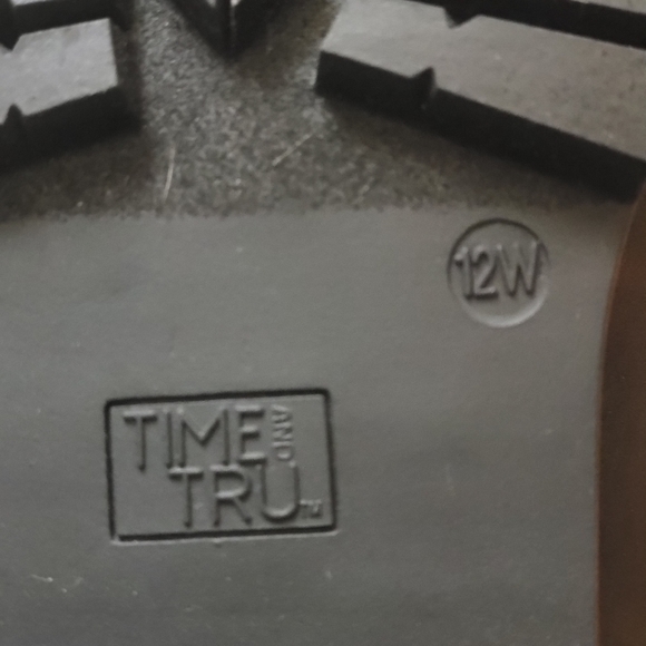 Time & Tru Black fur boots size 12 W - Picture 4 of 10